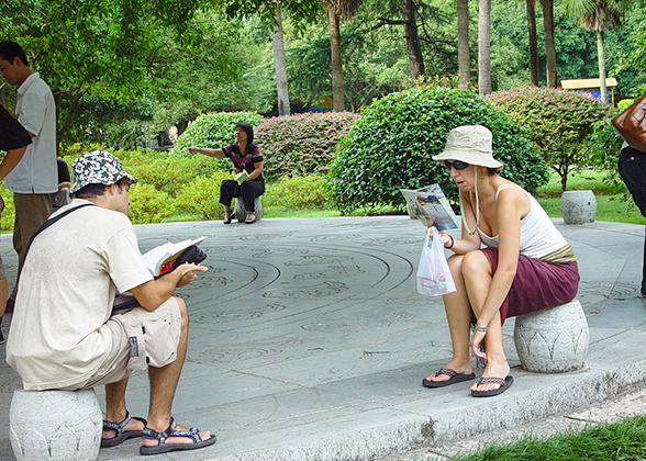 Reading in Seven Stars Park